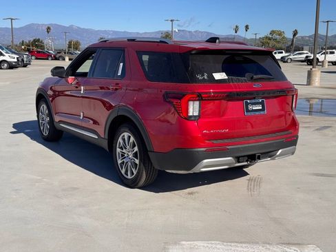 New 2026 Ford Explorer Platinum image 10