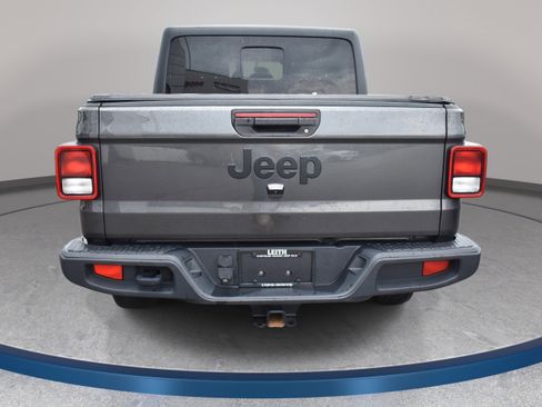 Used 2022 Jeep Gladiator Sport AWD/4WD image 7