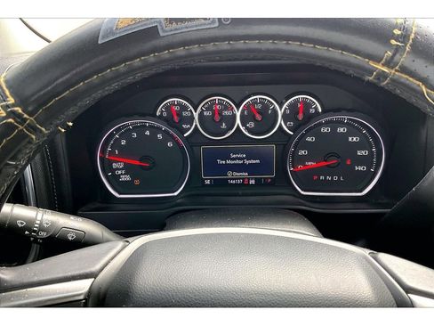 Used 2019 Chevrolet Silverado 1500 LT w/ All-Star Edition image 25