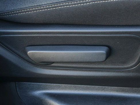 New 2026 RAM 1500 Express image 32