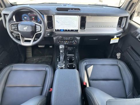 New 2026 Ford Bronco Outer Banks image 17