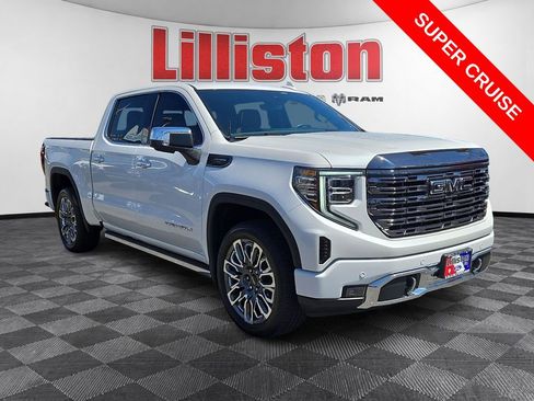 Used 2023 GMC Sierra 1500 Denali Ultimate AWD/4WD image 3