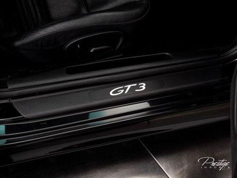 Used 2004 Porsche 911 GT3 RWD image 35