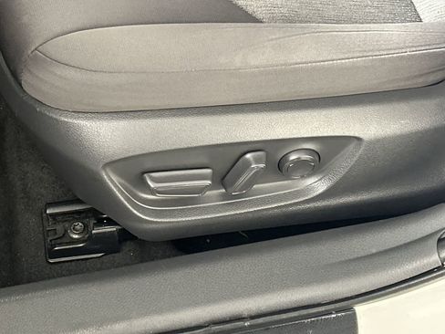 Used 2021 Toyota Camry LE w/ Carpet Mat Package (TMS) image 19