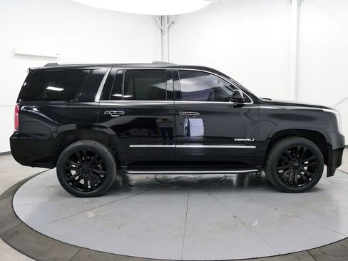 Used 2016 GMC Yukon Denali w/ Open Road Package AWD/4WD image 8
