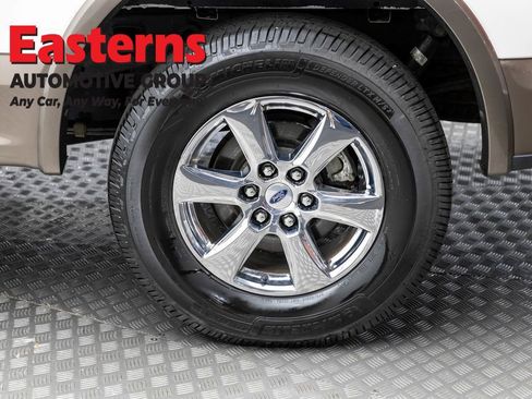 Used 2019 Ford F150 Lariat w/ Equipment Group 502A Luxury AWD/4WD image 8