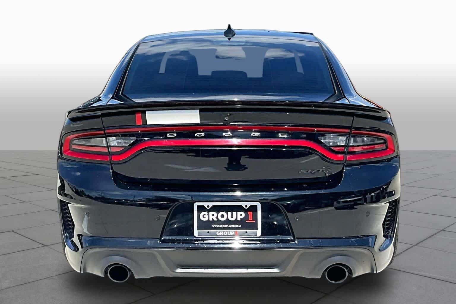 Used 2023 Dodge Charger SRT Hellcat w/ Harman/Kardon Audio Group RWD image 5