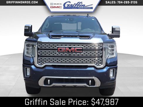 Used 2020 GMC Sierra 2500 Denali w/ Denali Ultimate Package AWD/4WD image 9