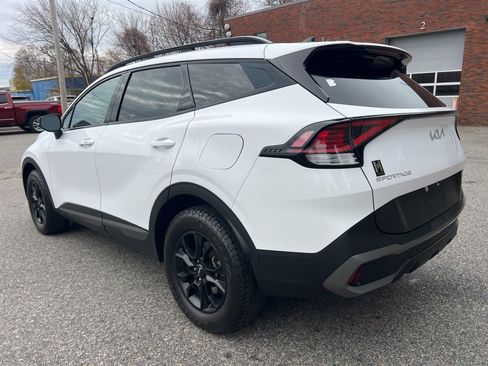 Certified 2023 Kia Sportage X-Pro image 3