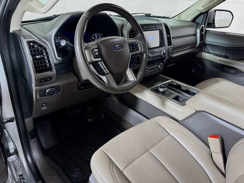 Used 2021 Ford Expedition Max XLT RWD image 7
