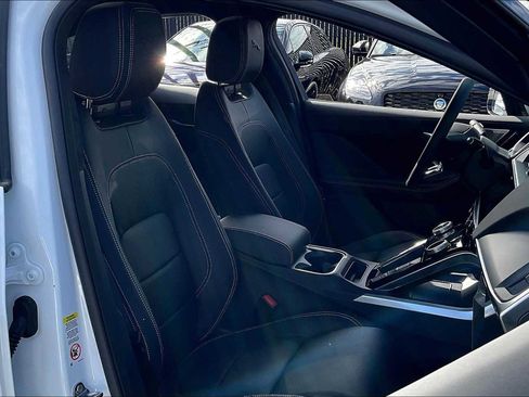 New 2024 Jaguar I-PACE R-Dynamic HSE image 30