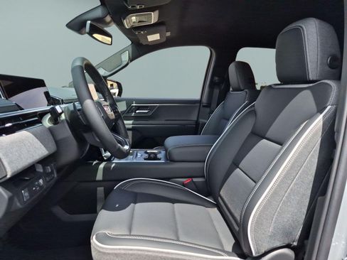 New 2026 GMC Sierra EV Elevation AWD/4WD image 17