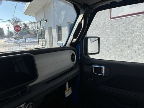 New 2025 Jeep Wrangler Sahara w/ Safety Group image 20