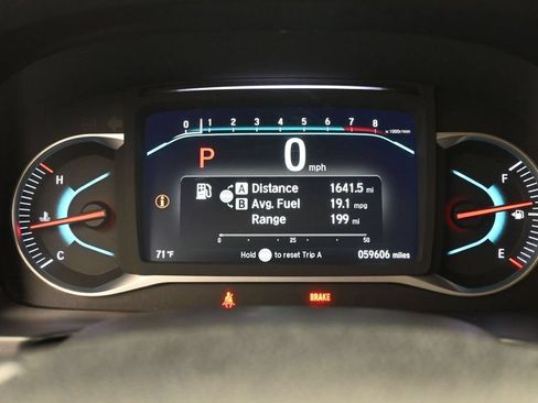 Used 2019 Honda Pilot Touring image 13
