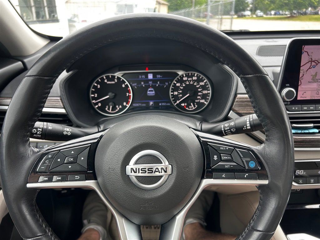 Used 2021 Nissan Altima 2.5 Platinum AWD/4WD image 15