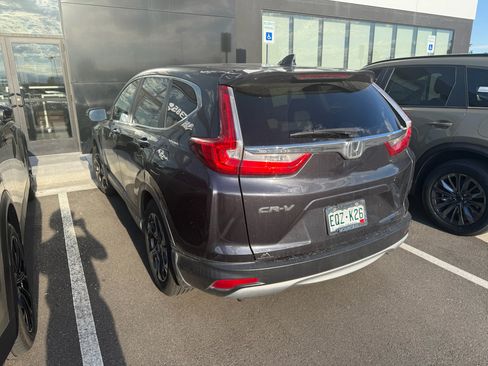 Used 2017 Honda CR-V EX image 4