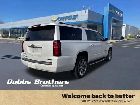 Used 2018 Chevrolet Suburban Premier RWD image 8