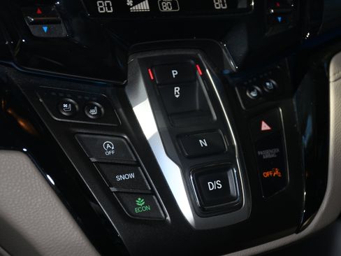 Used 2023 Honda Odyssey Elite image 16