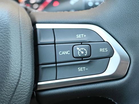 New 2026 Jeep Compass Latitude image 10