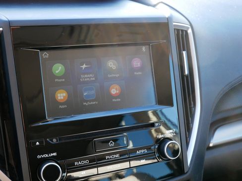 Used 2020 Subaru Forester Premium image 22