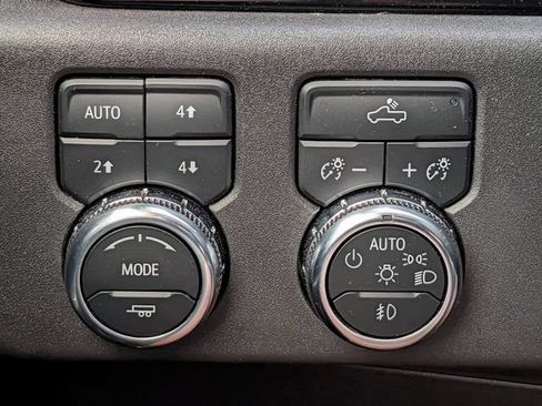 Used 2024 GMC Sierra 1500 Elevation w/ X31 Off-Road Package AWD/4WD image 22