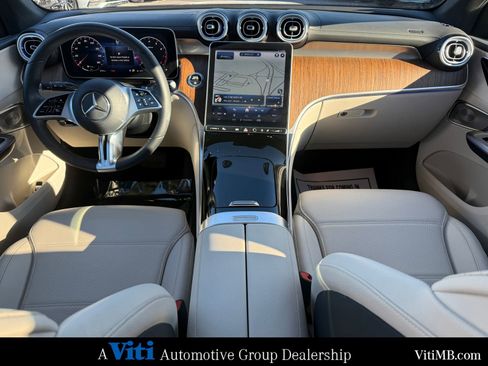 Certified 2023 Mercedes-Benz GLC 300 4MATIC image 2