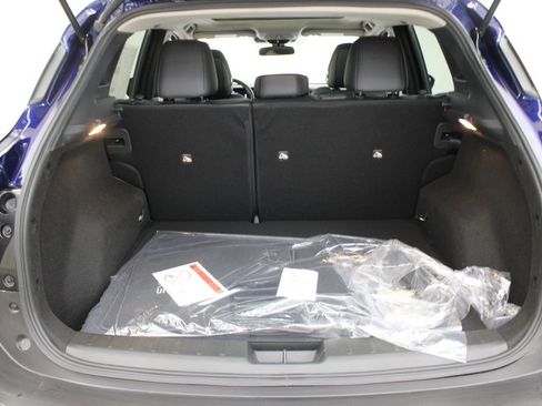 New 2026 Nissan Kicks SR w/ SR Premium Package FWD image 28