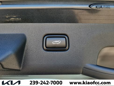 New 2026 Kia Sportage EX w/ EX Panorama Roof Package FWD image 11
