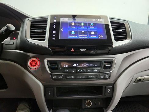 Used 2017 Honda Pilot EX-L image 19