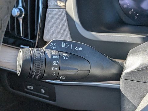 New 2026 Volvo XC90 T8 Plus w/ Protection Package Premier image 34