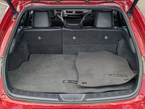 Used 2020 Lexus UX 250h w/ Premium Package image 15