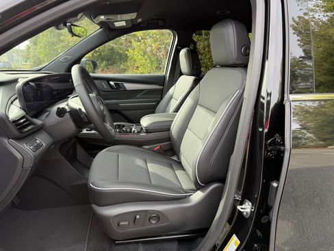 New 2026 Buick Enclave Preferred w/ Power Package image 14