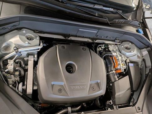 New 2026 Volvo XC90 T8 Ultra image 19