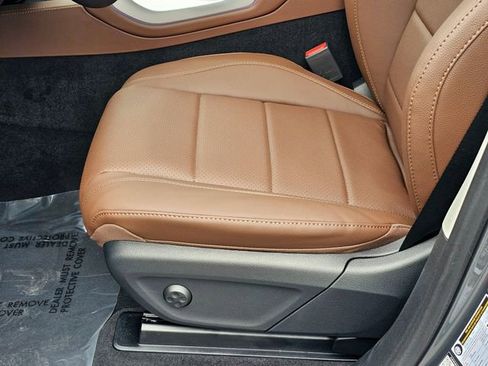 New 2026 Mercedes-Benz GLE 450 4MATIC image 17
