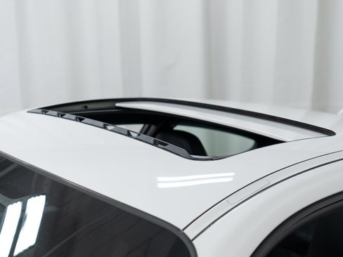 Used 2007 Porsche 911 GT3 RWD image 44
