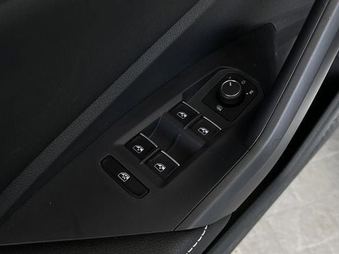 New 2025 Volkswagen Jetta Sport image 12