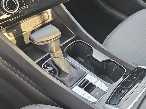 Used 2022 Hyundai Santa Cruz SEL w/ Activity Package FWD image 39