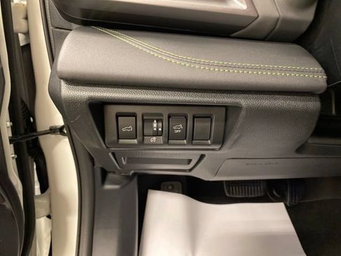 Used 2025 Subaru Outback Onyx Edition AWD/4WD image 11