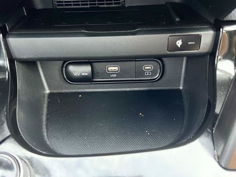 Used 2024 Kia Seltos SX image 47