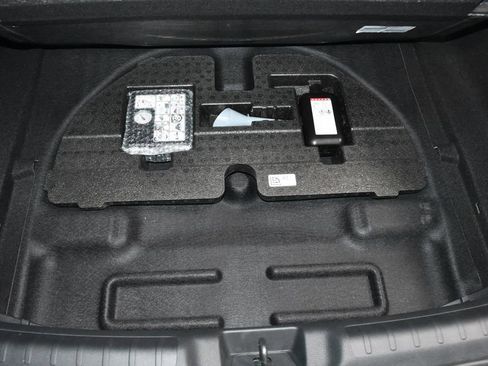 Used 2025 Honda Civic Sport Touring image 32