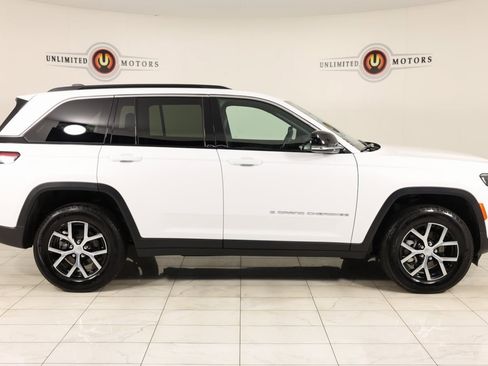 Used 2024 Jeep Grand Cherokee Limited w/ Trailer Tow Package image 2