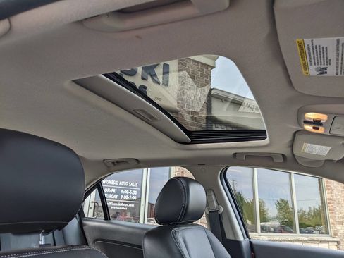 Used 2007 Ford Fusion SEL FWD image 17
