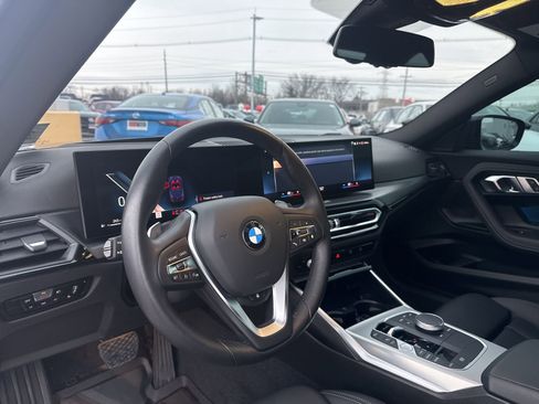 Used 2023 BMW 230i xDrive Coupe w/ Premium Package image 10