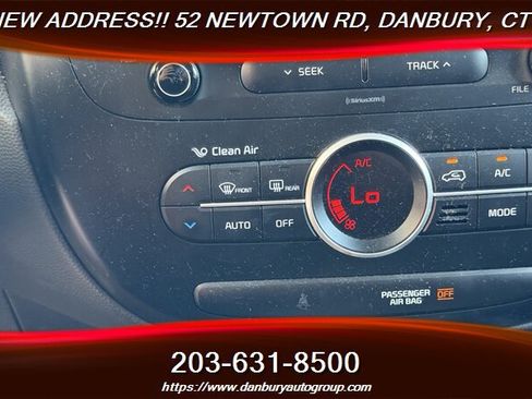 Used 2017 Kia Soul + w/ Designer's Package FWD image 20