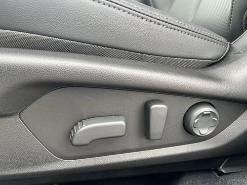 New 2026 Subaru Outback Touring image 30