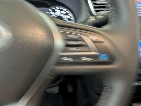 Used 2023 INFINITI QX50 Luxe AWD/4WD image 19