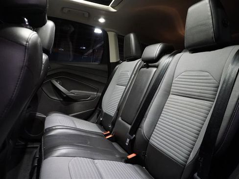 Used 2017 Ford Escape Titanium image 18