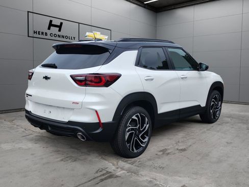 New 2026 Chevrolet TrailBlazer RS w/ Convenience Package AWD/4WD image 5