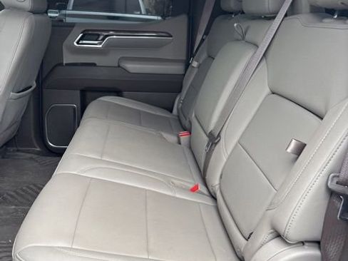 Used 2022 Chevrolet Silverado 1500 LTZ image 14