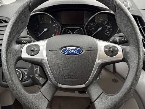 Used 2016 Ford Escape SE w/ Equipment Group 201A image 18